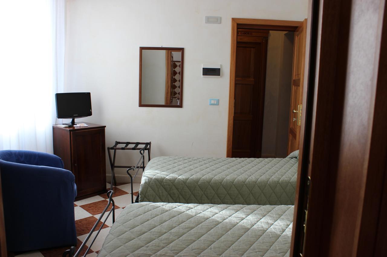 Villa Cosilinum Padula Dış mekan fotoğraf