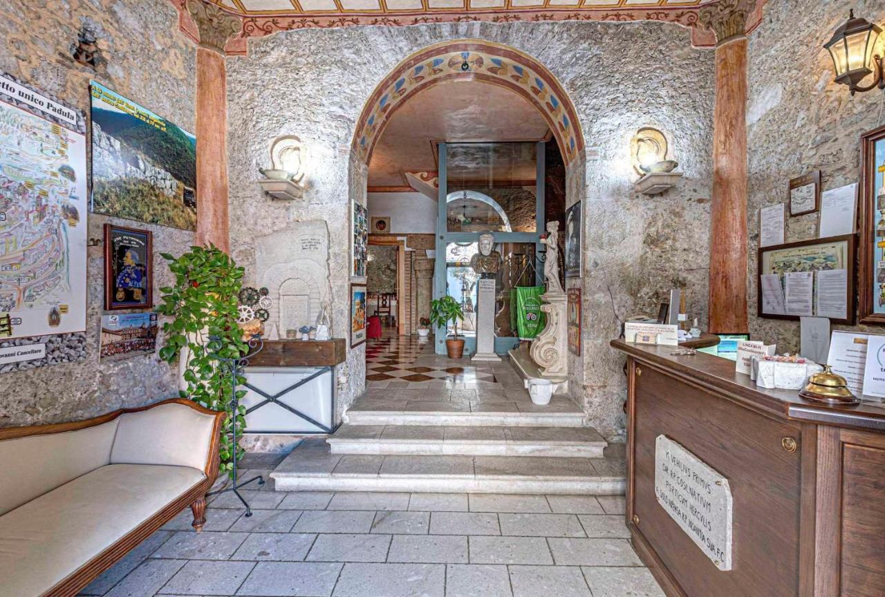 Villa Cosilinum Padula Dış mekan fotoğraf